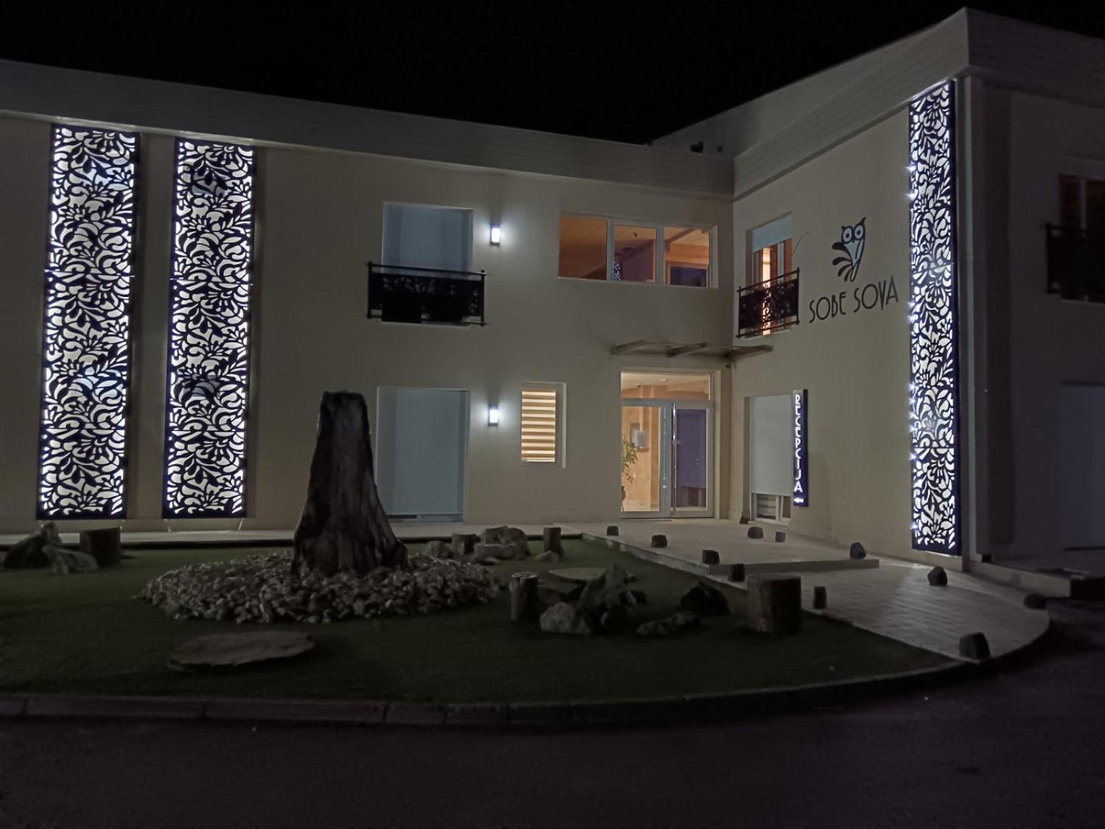 Sobe Sova Kikinda Hotel Exterior photo